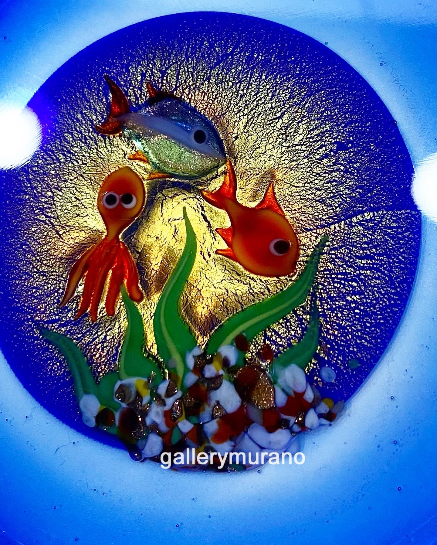 Тарелка декоративная с рыбками Blue