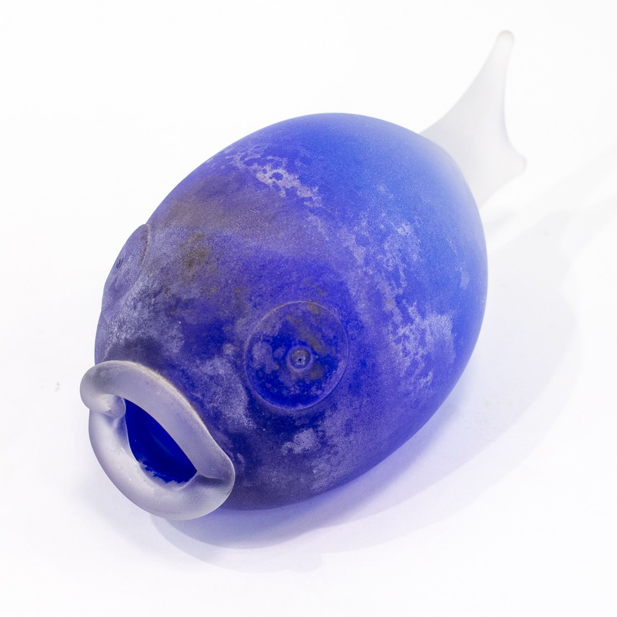 Рыба матовая синяя